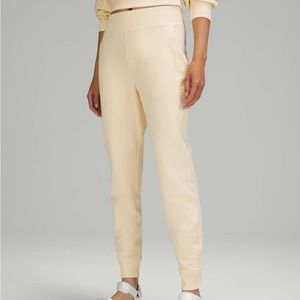 lululemon LA Warm Down High Rise Jogger Lemon Chiffon 6